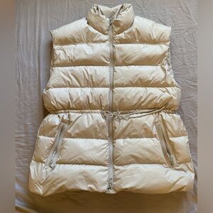 Athleta Cream Puffer Jacket Quilted Design